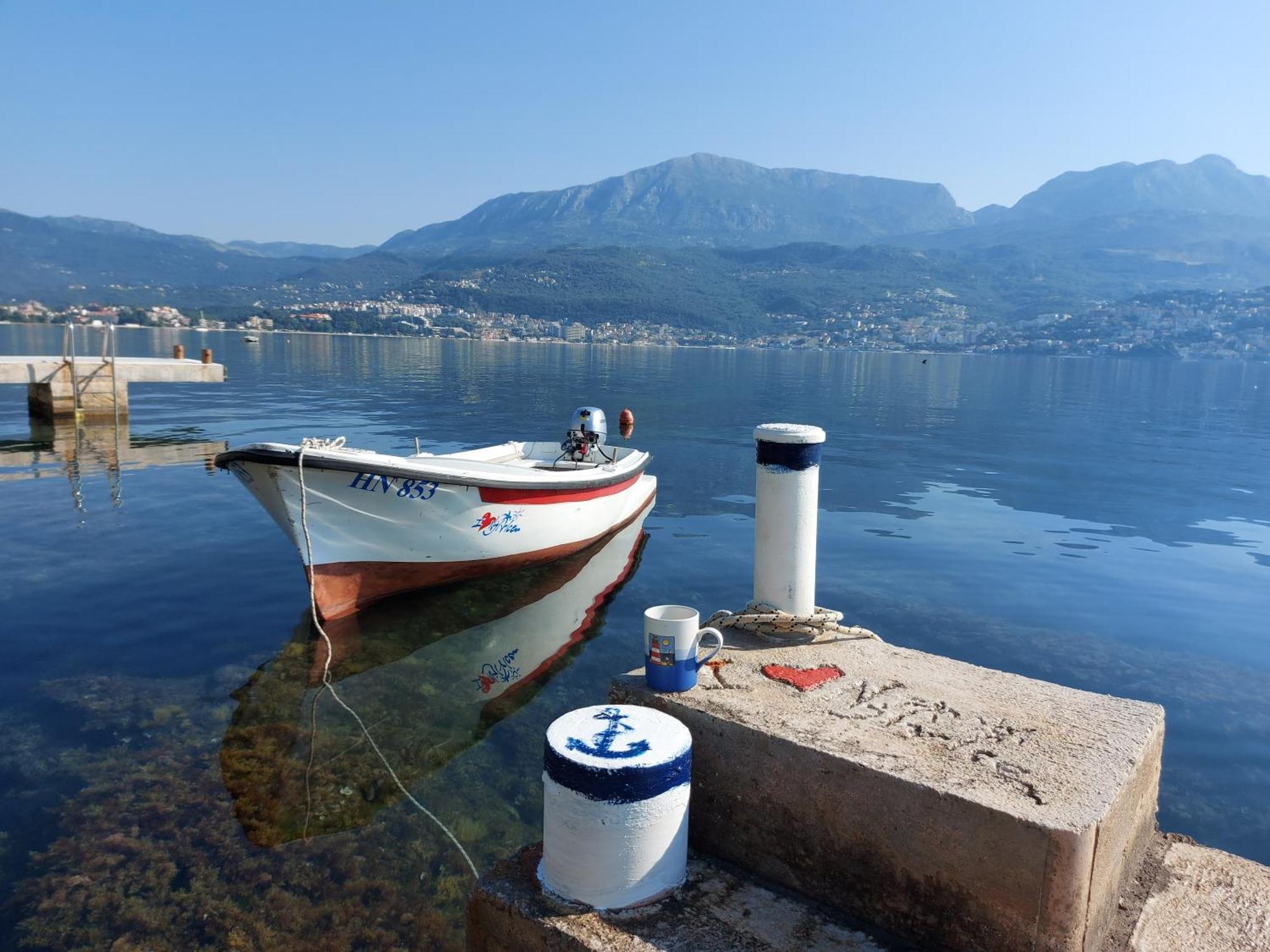 Apartment "I Love Njivice" Herceg Novi Exterior photo