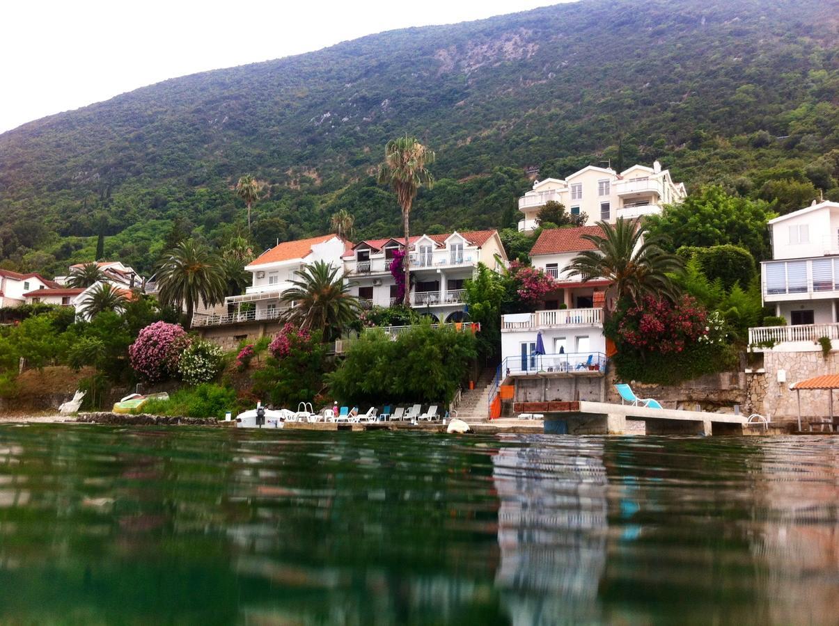 Apartment "I Love Njivice" Herceg Novi Exterior photo